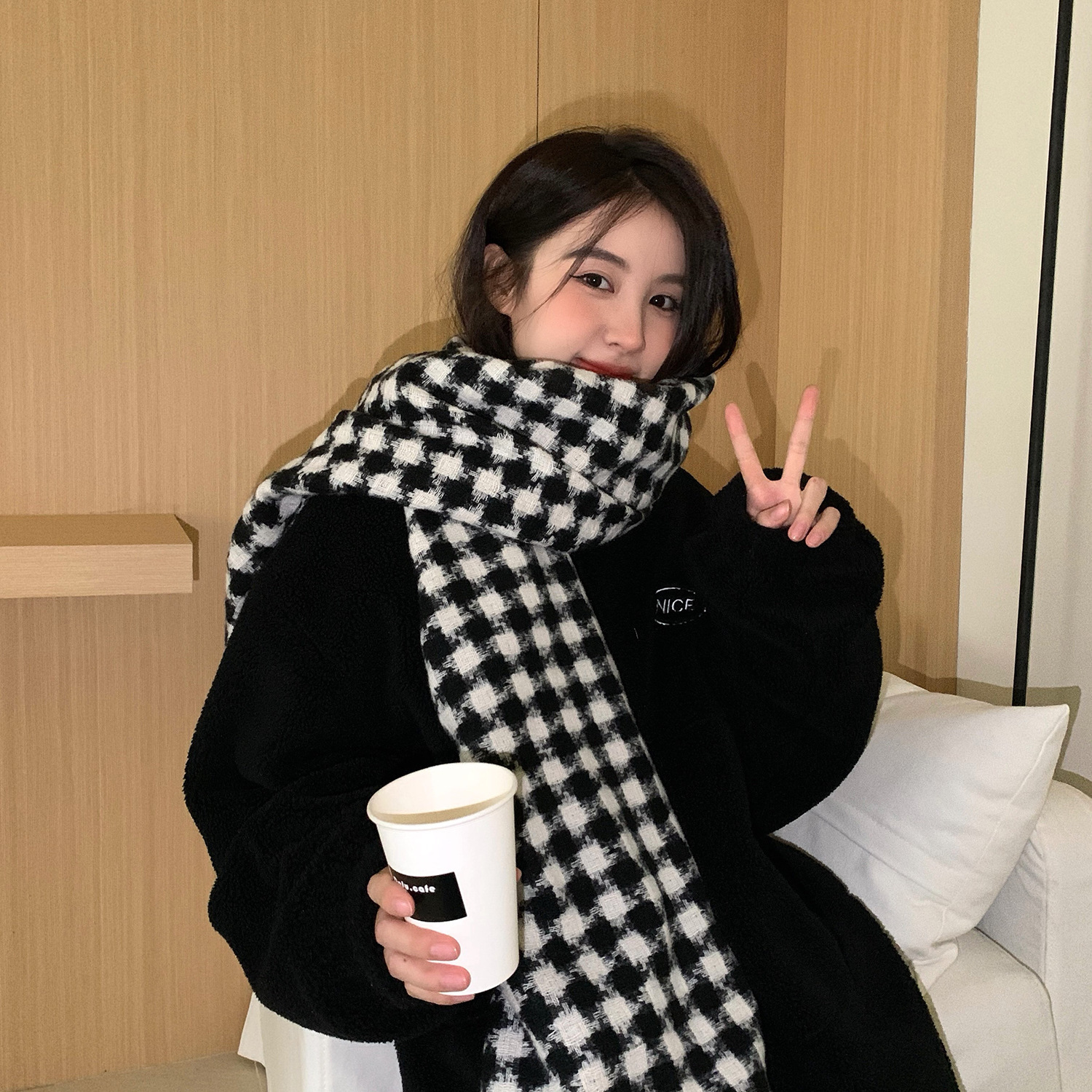 2025 nuevo bufandas de lana de Meirad mujeres otoño invierno estilo coreano de malla universal chaleco pareja buñuelo hombre caliente