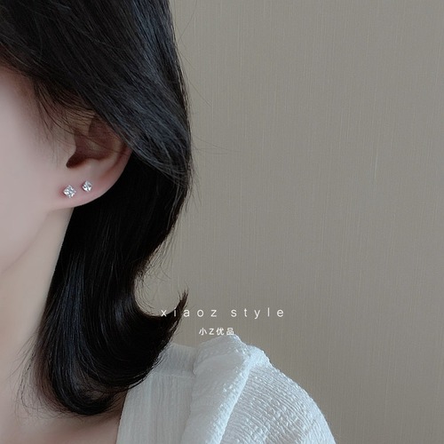 S925 Square Zirconia Silver Needle Earrings for Women, Elegant Simple Small Scale Plain Diamond Earrings for Piercing, Bone Stud Earrings for Women