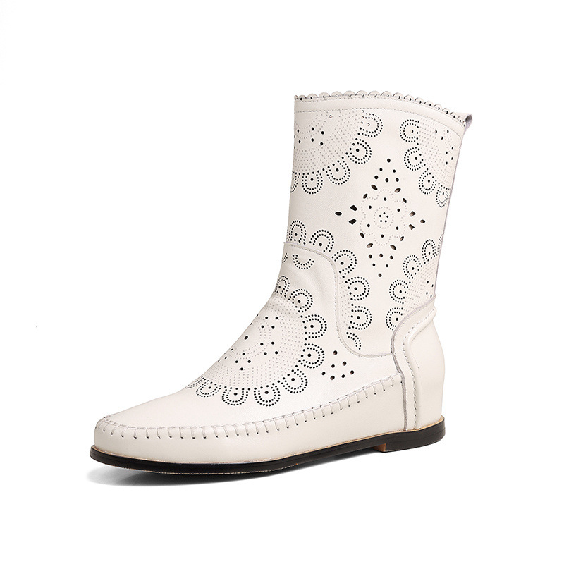 Boot nữ cổ thấp da bò đục lỗ đế xuồng đốt hoa — Màu be [lót một lớp]