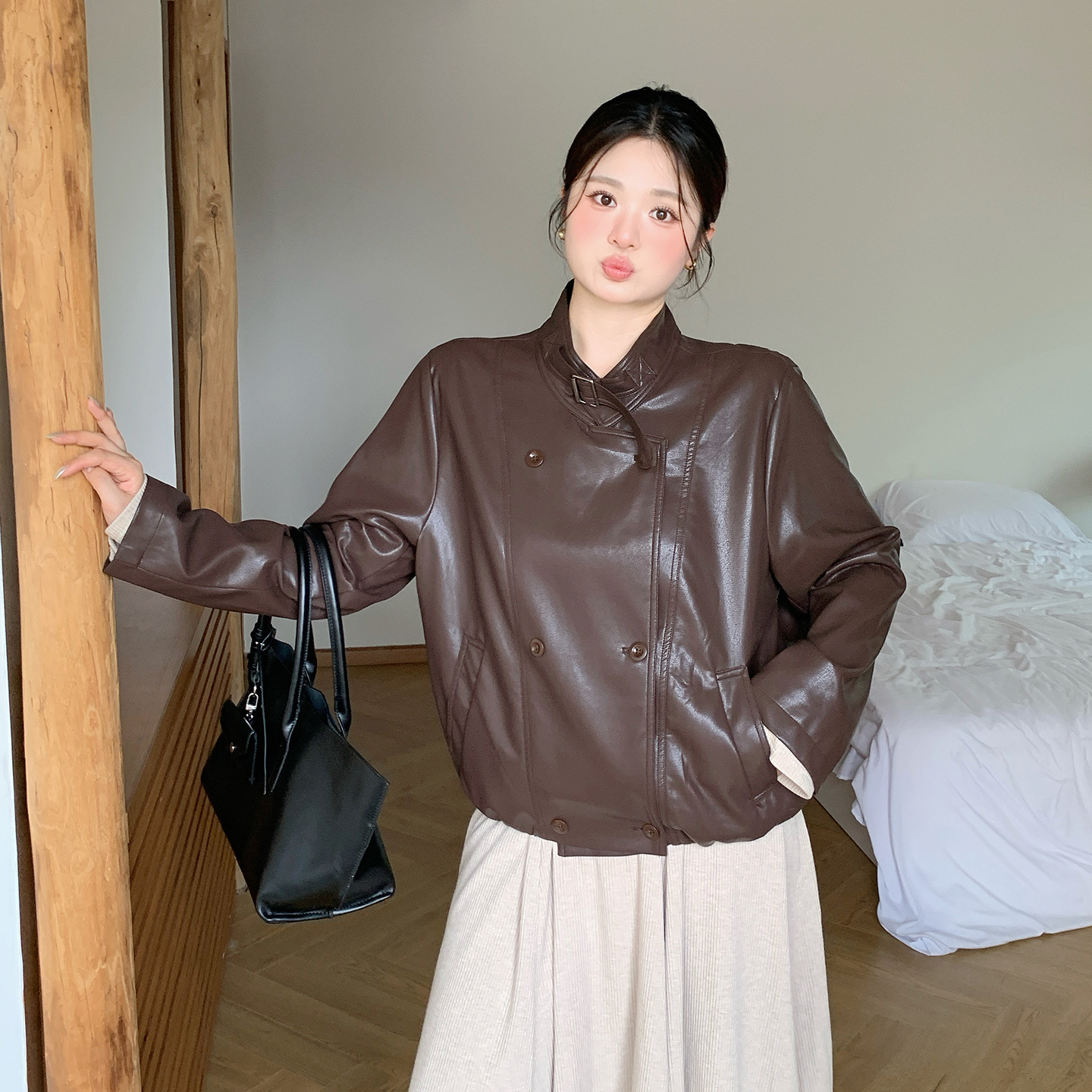 Zhixuan Plus Size Women's Clothing Maillard Stand Collar Biker Leather Jacket 2026 Autumn American Retro Short Coat 335331