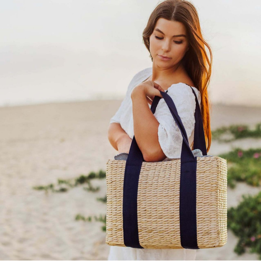 Cesta de picnic de ratán personalizada de comercio exterior bolsa de compras salida al aire libre cesta de frutas cesta de regalo portátil cesta de paja americana