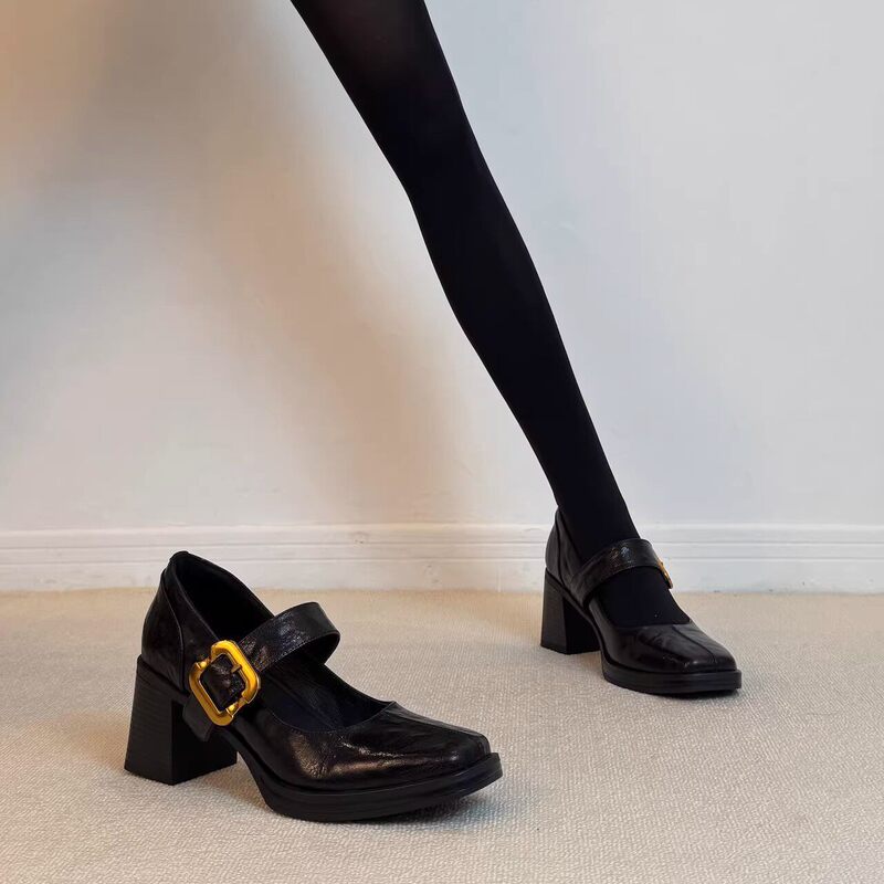 Very Comfortable Retro Silent-Soled Square-Toe Mary Jane Shoes for Women, Genuine Leather with Metal Buckle, Chunky High Heels, Versatile Small Leather Shoes Very Comfortable Retro Silent-Soled Square-Toe Mary Jane Shoes for Women, Genuine Leather with Metal Buckle, Chunky High Heels, Versatile Small Leather Shoes