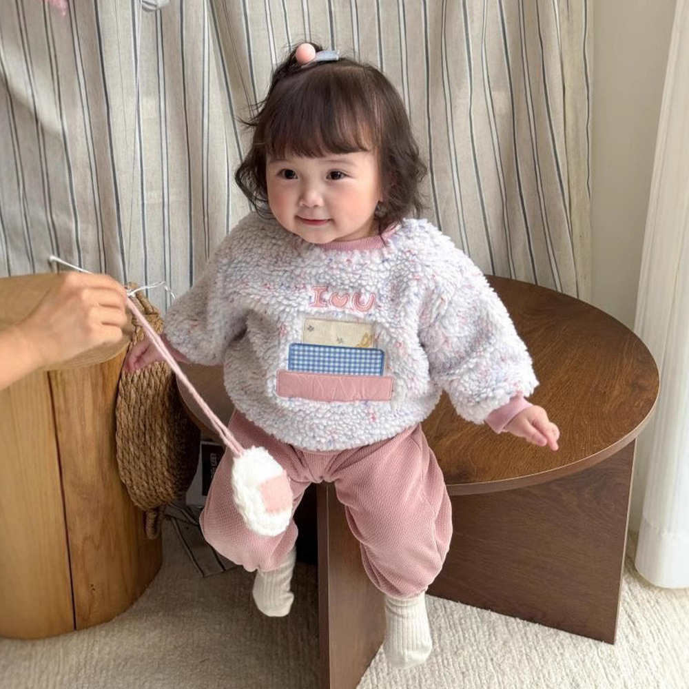 Traje para bebés y niños Suéter de lana coreano lindo súper lindo invierno suéter de bebé de dos piezas pantalones de suéter grueso y cálido