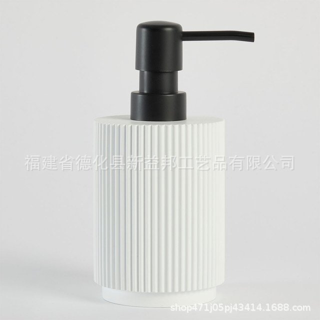 Botella de desinfectante para manos de hotel nórdico blanco con rayas geométricas de baño set de siete piezas set de baño set de lavabo bandeja taza