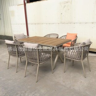 ���⺆�s����ͥԺ���@�̨���e�M��¶��e����ˮ����������ľ����