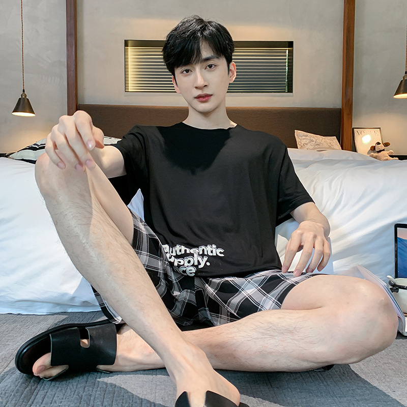 Verano de los nuevos hombres de manga corta modal pijamas casuales simples pantalones cortos a cuadros traje de ropa para el hogar en el extranjero al por mayor