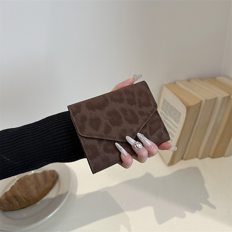 Bolso de moda simple para mujeres, bolso de mano de tendencia casual, bolso de mujer, primavera y verano 2025, nuevo cambio popular este año