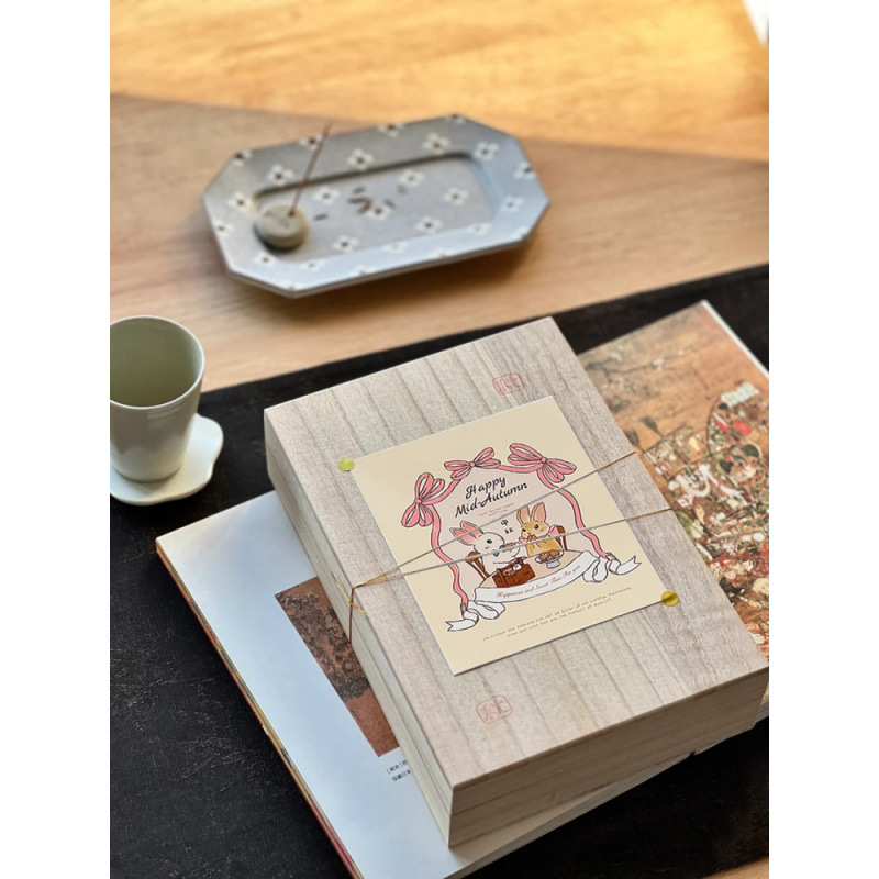 6粒广式冰皮鲜肉流心中秋蛋黄酥中式糕点酥点新款月饼包装盒木盒|undefined
