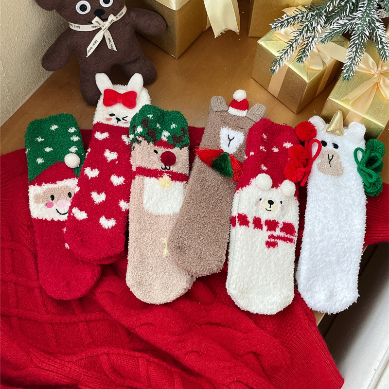 Non-shedding Christmas socks, coral fleece socks, Christmas sleep socks, cartoon half-velvet floor socks, clothing accessories Non-shedding Christmas socks, coral fleece socks, Christmas sleep socks, cartoon half-velvet floor socks, clothing accessories