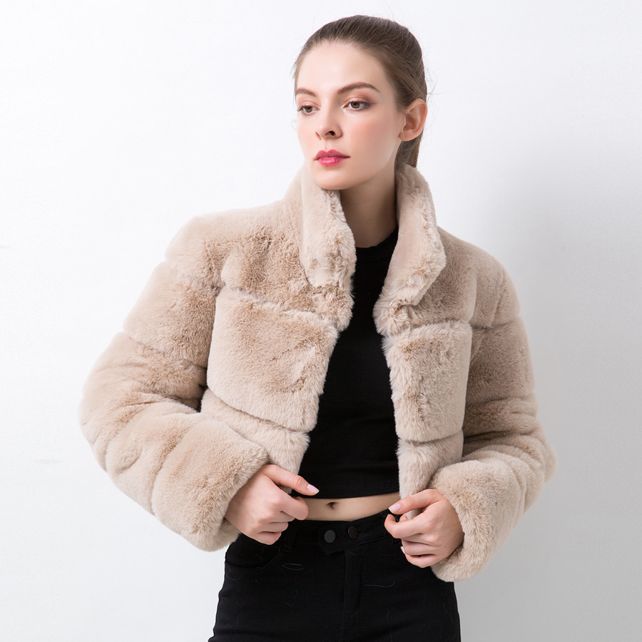 Abbigliamento Donna Pelliccia Giacca Donna Pelliccia Cuciture Orizzontali Pelliccia Artificiale_voghion.com