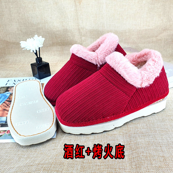 LlFull set of handmade cotton shoes