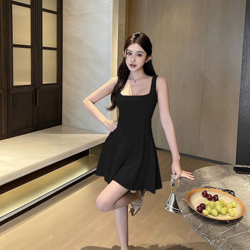 French Hepburn-Style Square-Neck Suspender Dress for Women, New Summer Style, Simple and Elegant, High-End Feel, Waist-Cinching, Slimming Short Dress French Hepburn-Style Square-Neck Suspender Dress for Women, New Summer Style, Simple and Elegant, High-End Feel, Waist-Cinching, Slimming Short Dress