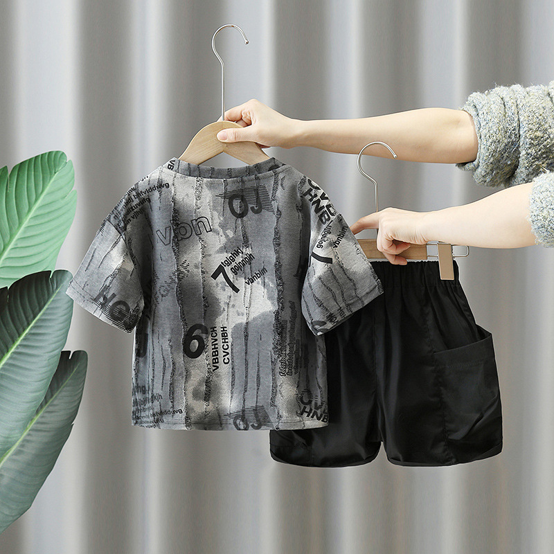 7813 Traje para niños, verano para niños, nueva moda de la calle frita, ropa para niños, ropa de verano occidental, traje de dos piezas delgado de moda