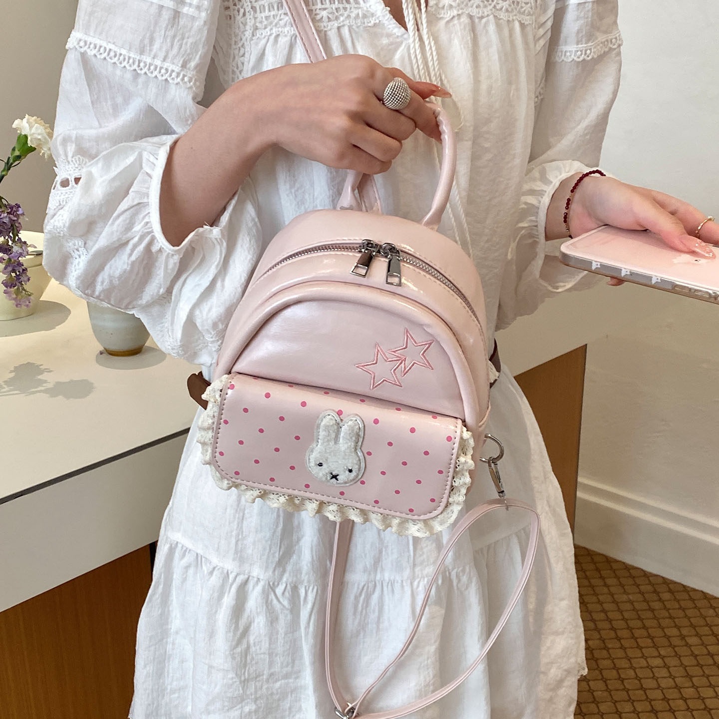 Cute conejo mini ultrafuego 2026 mochila de alta belleza mochila de mujer versátil tarjeta de verano de la escuela de aire nuevo