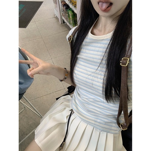 Retro Striped Short-Sleeve T-Shirt for Women 2024 Summer Hot Babe Slim-Fit Transparent Base Shirt Versatile Student Short Top