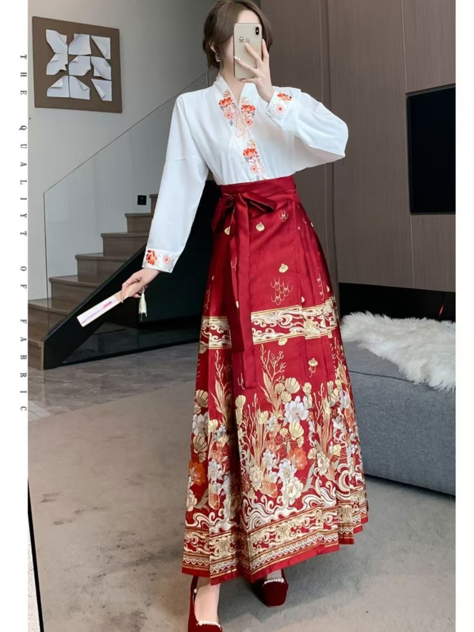 汉雯萱美人鱼新中式国风汉服刺绣上衣马面裙时尚日常演出套装新款