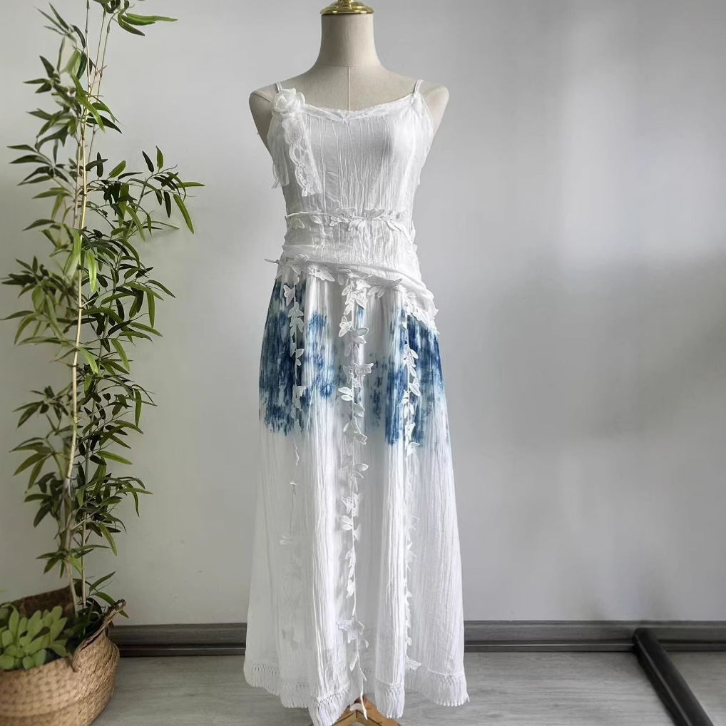 云南植物板蓝根手工扎染蓝色连衣裙文艺长裙大理扎染吊带连衣裙