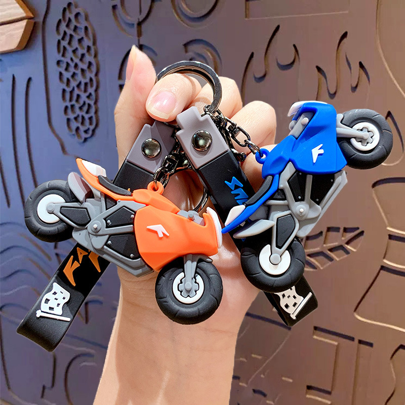 Cool Motorcycle Keychain Creative Cartoon Battery Car Motorcycle Keychain Pendant Bag Pendant Pendant Gift for Men