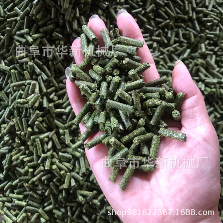 青草苜蓿草饲料颗粒机 (2).png