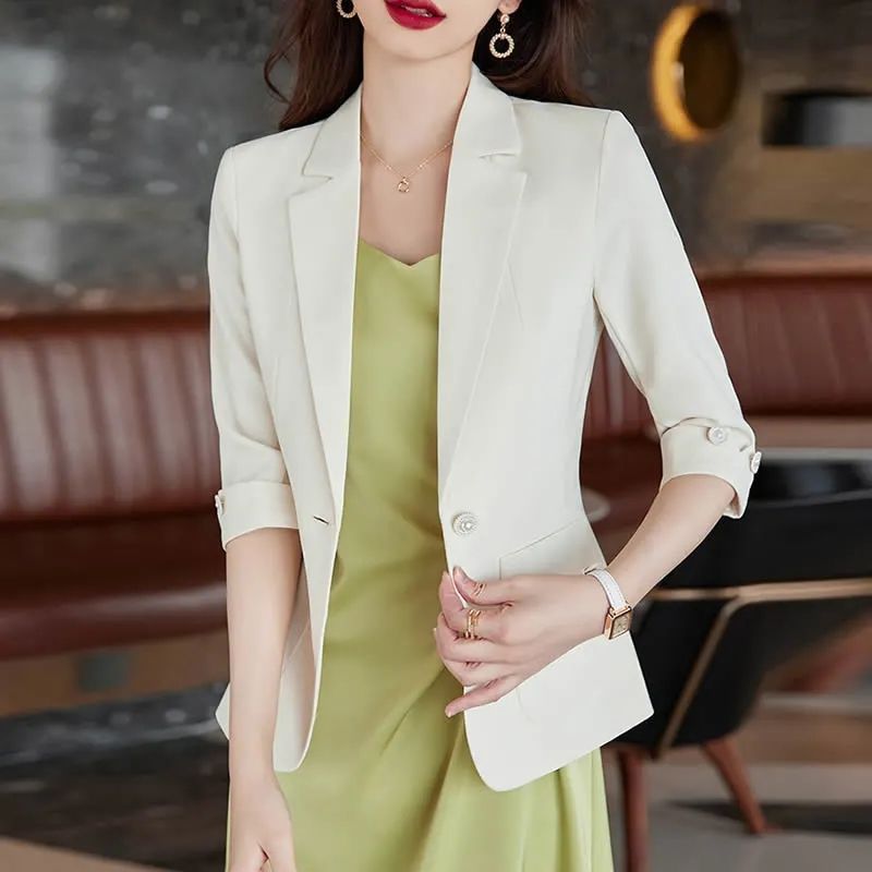 2025新款春秋薄女时尚优雅小西装修身西服短款七分袖气质上衣外套|undefined