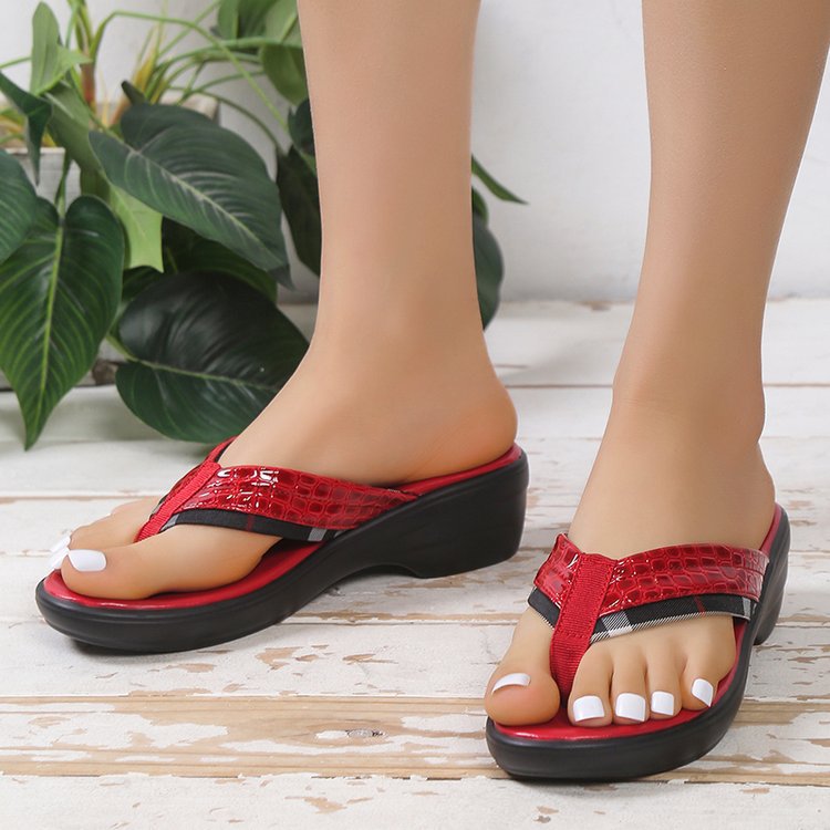 Women's Casual Solid Color Round Toe Platform Sandals display picture 10