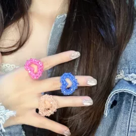 项链;耳钉;锁骨链