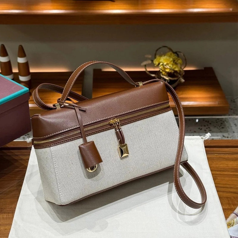Cross-Border Lunch Box Bag Genuine Leather Niche Loro Cowhide Crossbody Bag Small Square Bag 2024 New Versatile Shoulder Bag for Women Cross-Border Lunch Box Bag Genuine Leather Niche Loro Cowhide Crossbody Bag Small Square Bag 2024 New Versatile Shoulder Bag for Women