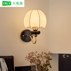 Daguan Yuan ベッドサイドランプ 2025 新しい古代木製スタイルのリビングルームの研究装飾壁ランプレトロ B&B ベッドサイドランプ L271