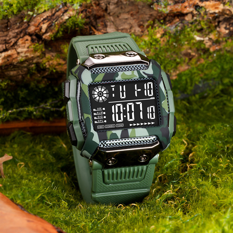 Explosiones al aire libre camuflaje alarma multifuncional nocturna relojes electrónicos cronógrafo deportivo de hombres fabricantes de relojes electrónicos al por mayor