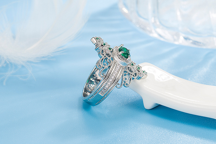 Luxurious Crown Copper Plating Rhinestones Rings 1 Piece