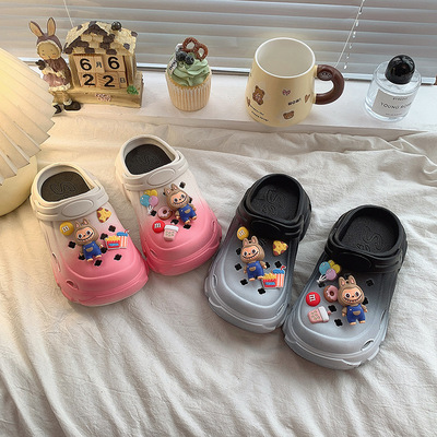 Милые детские модные мультяшные тапочки в стиле Crocs, лето 2025 года