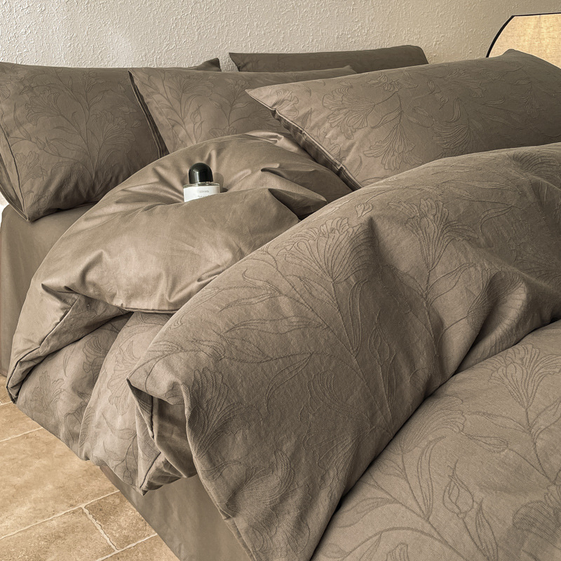Luz de lujo doble capa de algodón jacquard de tres capas de colchón de alta calidad de cuatro piezas de sábanas de cama de algodón de tres piezas de ropa de cama
