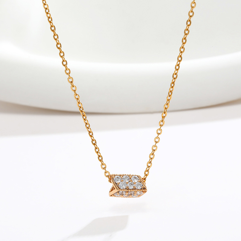 Joyería de Xupe simple moda pequeña Luz de lujo colgante geométrico hembra europeo y americano nicho luz lujo elegante colgante de alta calidad