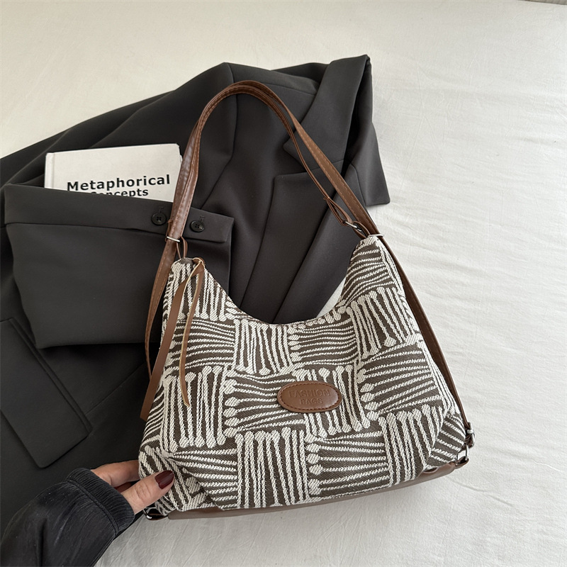 Bolso de lona para mujeres 2024 nuevo otoño bolso universitario de doble propósito mochila de hombro de viaje universal mochila de hombro