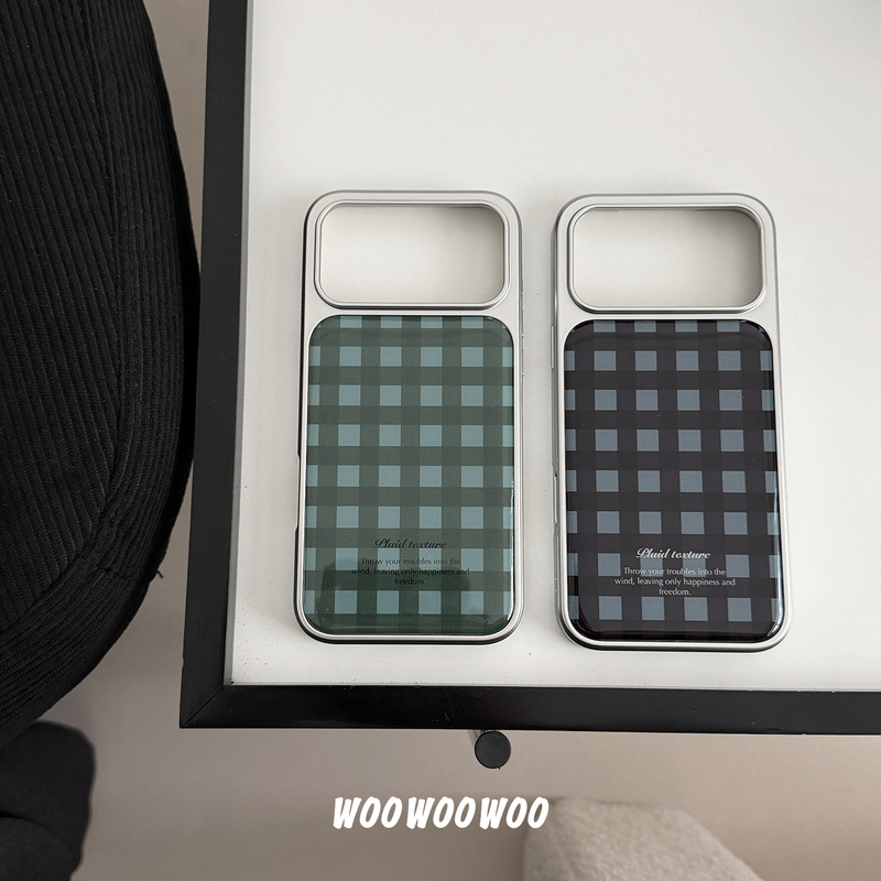 Woowoowoo Niche Ins Retro Plaid Phone Case Suitable for Iphone16Promax Apple17Promax Woowoowoo Niche Ins Retro Plaid Phone Case Suitable for Iphone16Promax Apple17Promax