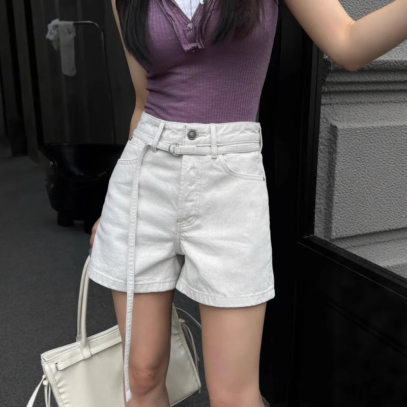 Li Girl's Heavy Industry Wide-Leg Denim Shorts for Women 2026 Summer New Slimming High-Waisted A-Line Hot Pants Ins Dopamine Style