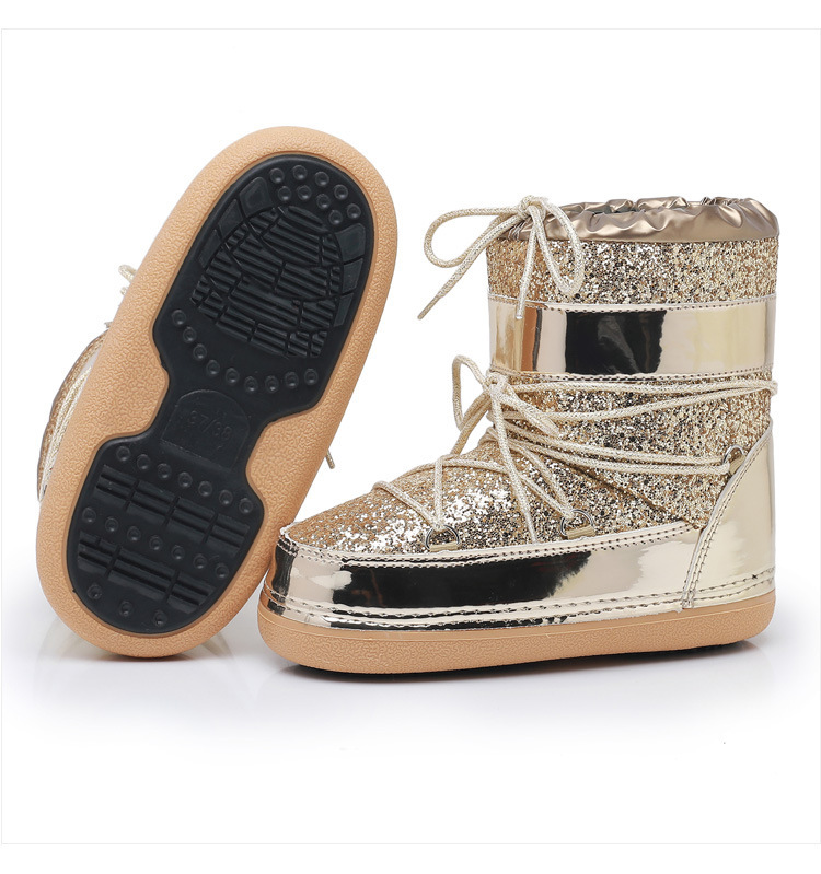 NOKOMETA European And American Winter Space Boots Platform Sequined Bread Short Boots Snow Boots Women's Tide Ski Shoes Straps 2025_voghion.com