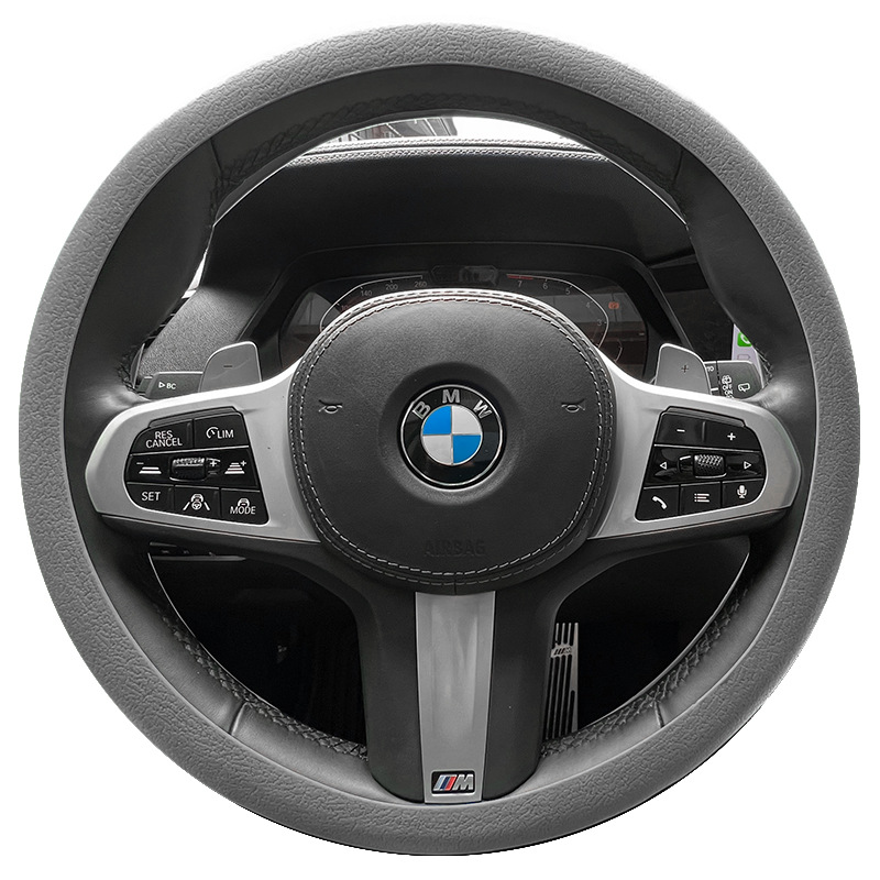 Cubierta del volante de silicona del coche hombres y mujeres de moda de verano cubierta de la manija antideslizante absorbente de sudor universal Four Seasons delgada suave