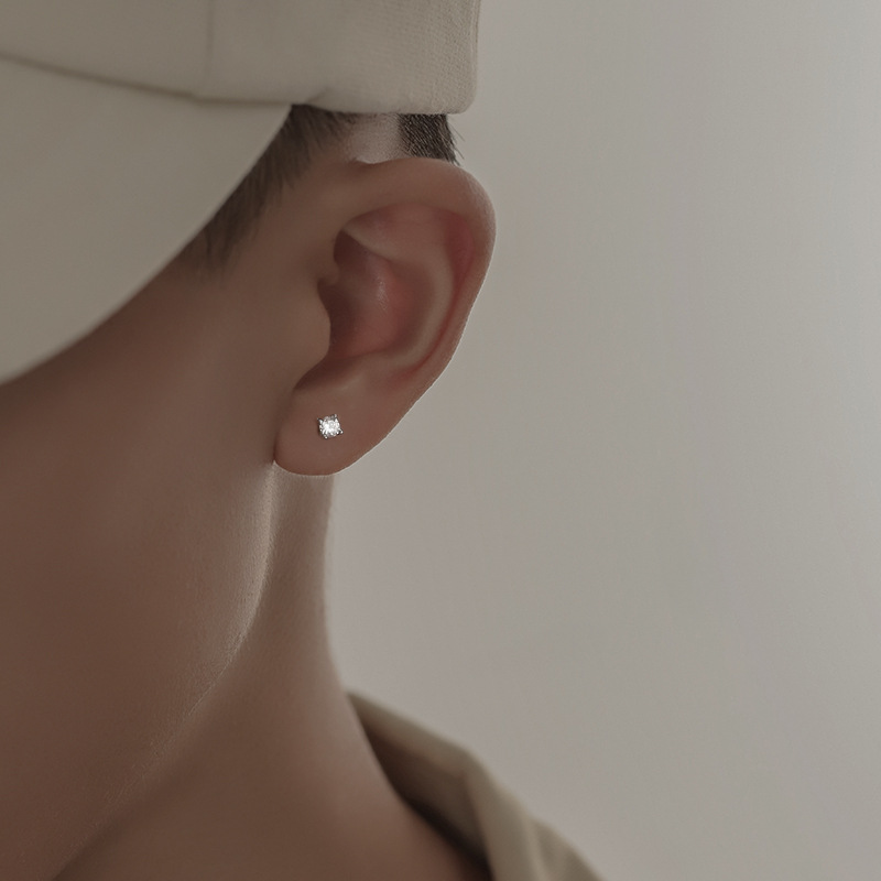 2022 작은 귀 손톱 남자의 트렌디 한 성격 틈새 디자인 간단한 귀 뼈 손톱 남자 귀걸이 새로운 귀 구멍 귀 스틱