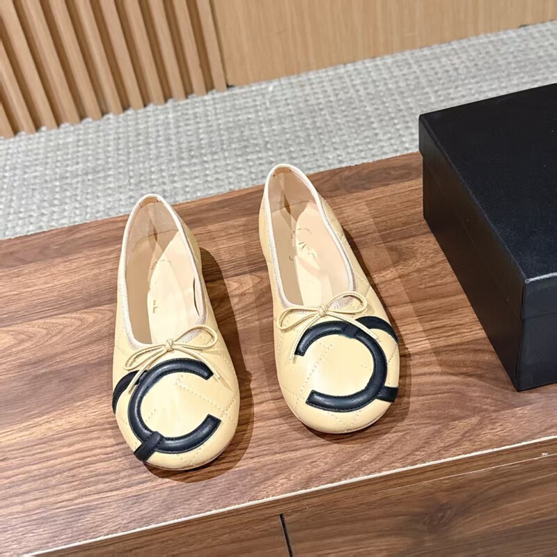 High-End 2026 New Style Chanel-Inspired Flat Shoes with Bow, Genuine Leather Shallow Flat Shoes, Comfortable Ballet Shoes for Women High-End 2026 New Style Chanel-Inspired Flat Shoes with Bow, Genuine Leather Shallow Flat Shoes, Comfortable Ballet Shoes for Women