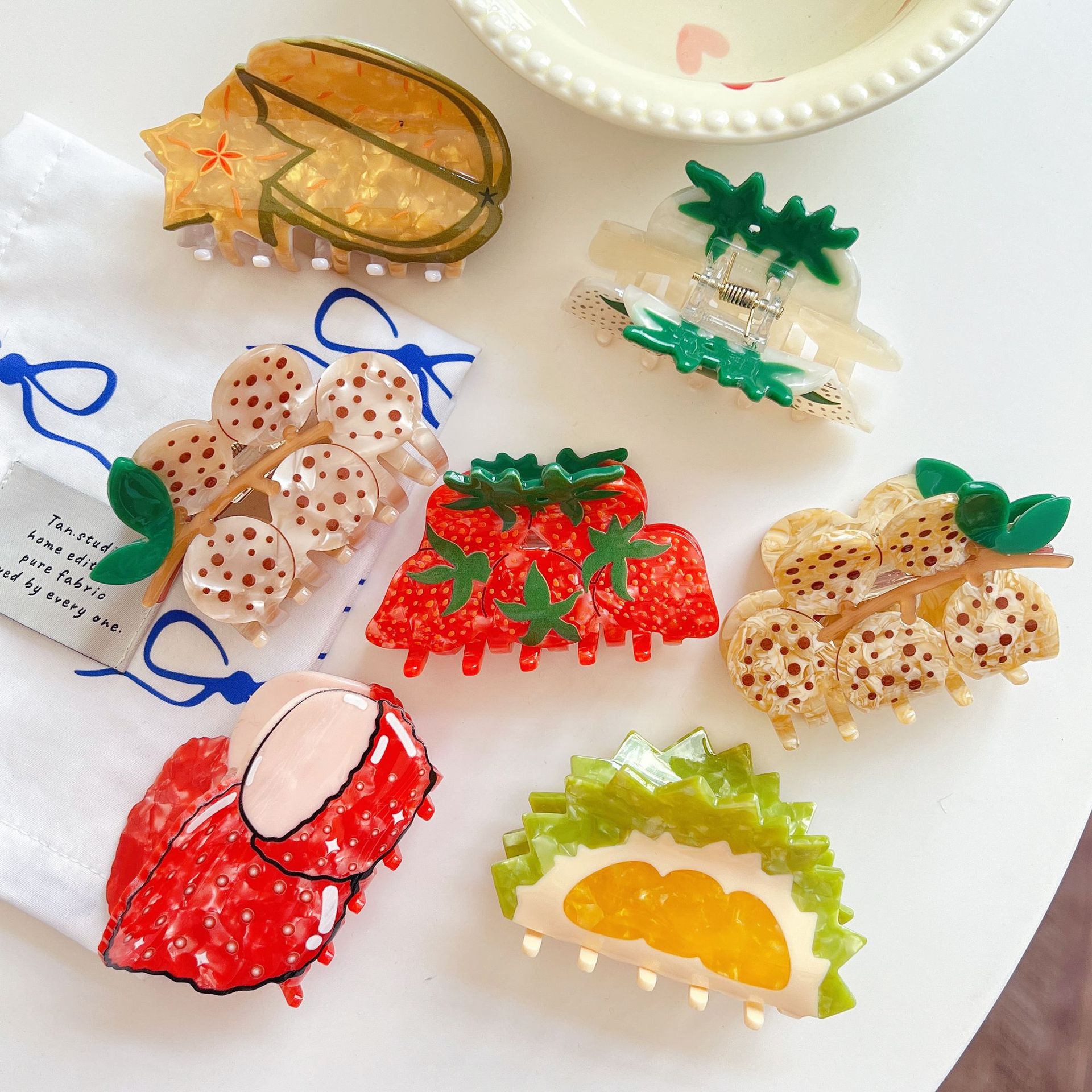 Fruit, Strawberry Pattern All Seasons Season Cute Women's Fruit Strawberry Acetic Acid Sheets Hair Claws