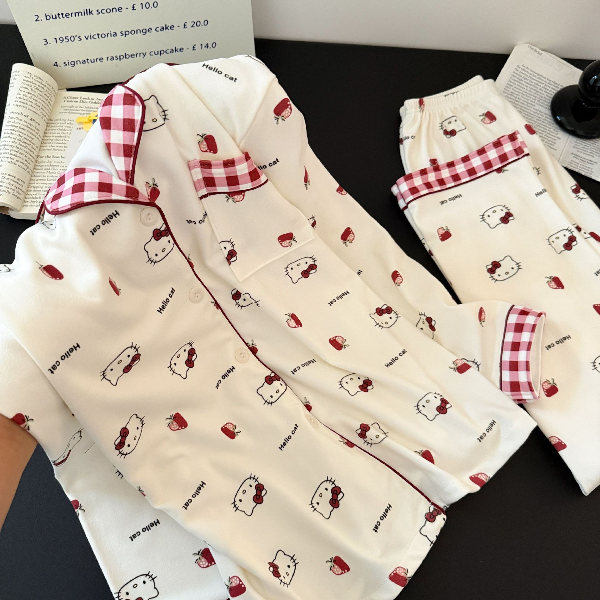 Invierno al por mayor transfronterizo 260G Cardigan grueso de dibujos animados calentamiento pijamas de mujeres cómodas mangas largas pantalones largos ropa para el hogar
