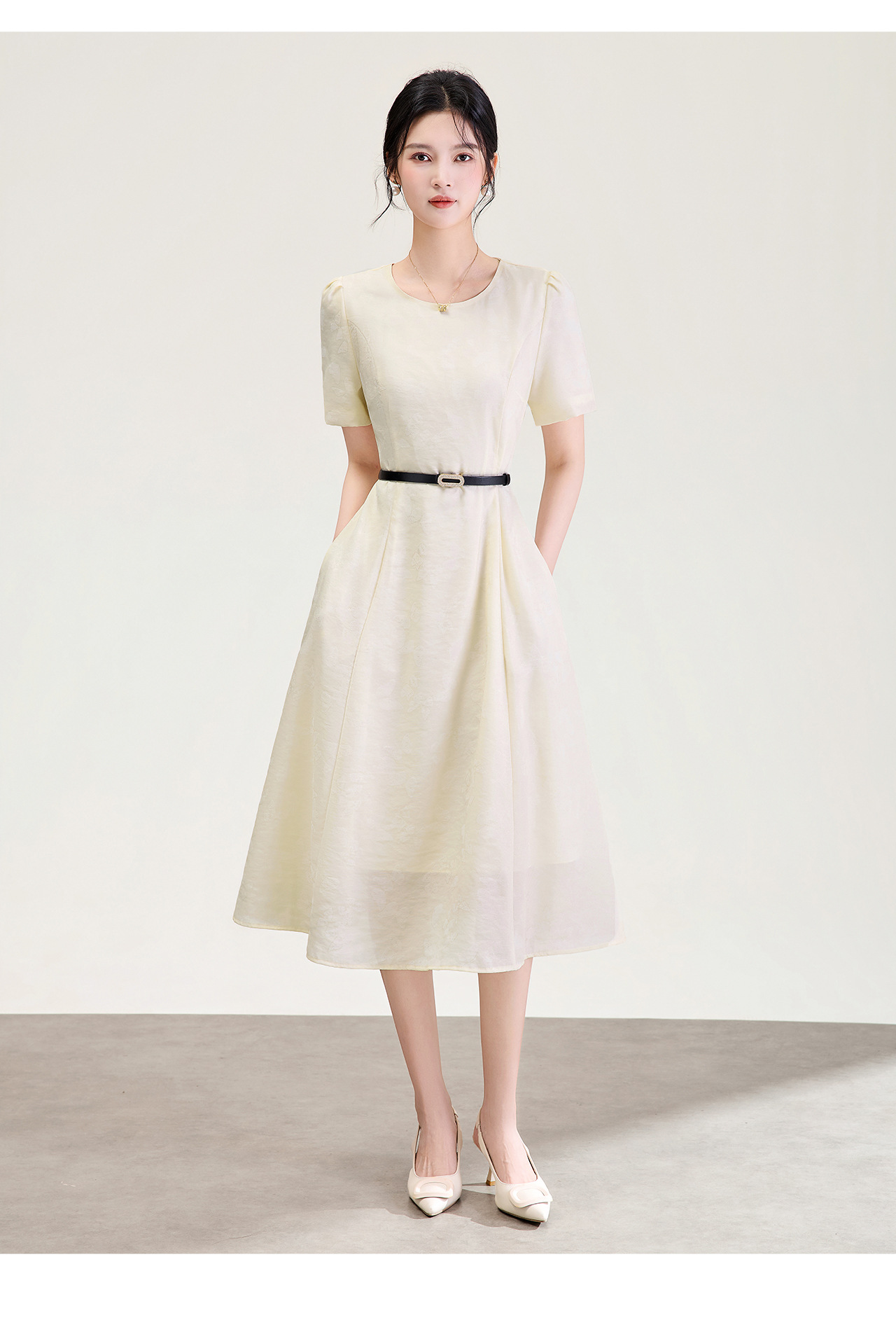 Đầm maxi nữ thắt eo họa tiết bướm jacquard kiểu Pháp — màu be chi tiết 14