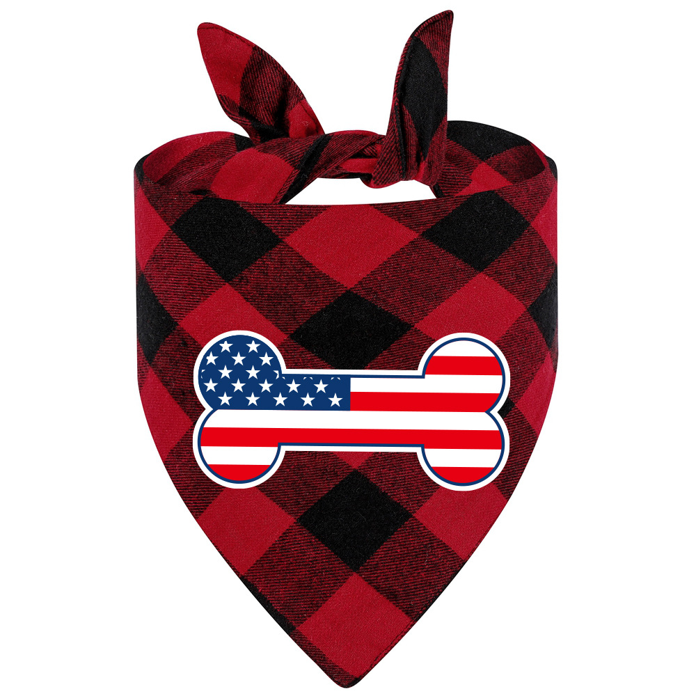 Transfronterizo nueva bandera americana hueso mascota toalla triángulo mascota toalla saliva algodón TELA ESCOCESA mascota bufanda perro toalla