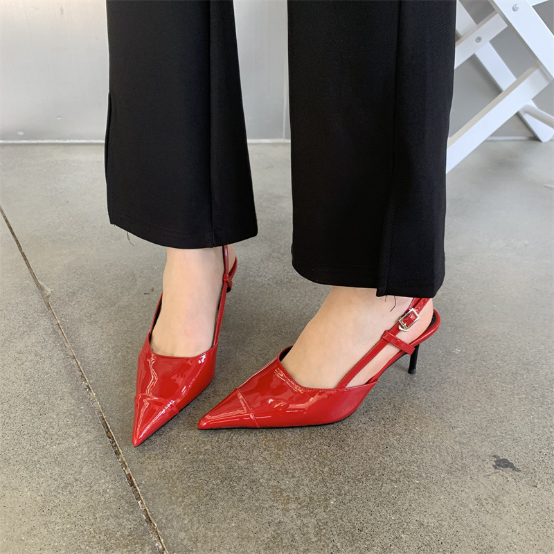 2024 nuovo autunno e l'estate scarpe a spillo francesi con punta a punta temperamento dorato sandali cavi con punta a punta per le donne tacchi alti_voghion.com