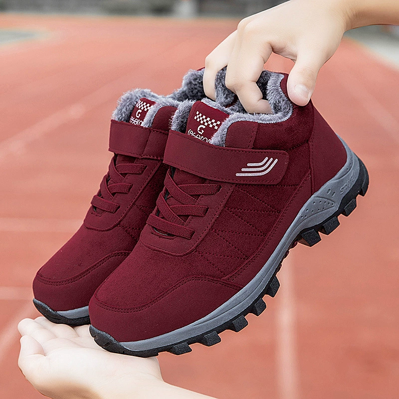 Чистая красная обувь для пожилых людей зимняя хлопчатобумажная обувь плюс бархатная теплая средняя и пожилая ходячие снежные сапоги Jinjiang холодная липкая обувь мужские снегоступы