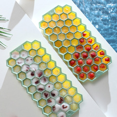 Soft Bottom Ice Cube Tray Home Use Ice Mold Silicone Large Ice Cube Tray Ice Storage Tray Commercial Ice Making Gadget