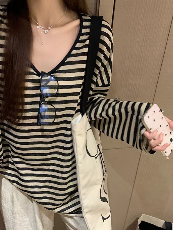 慵懒风黑白条纹圆领防晒长袖T恤女薄款空调宽松显瘦冰丝罩衫上衣|undefined