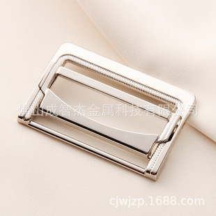 �Ͻ������ە����� һ��͹ŷ��Ή���߅�����pD�{���ۿ�����