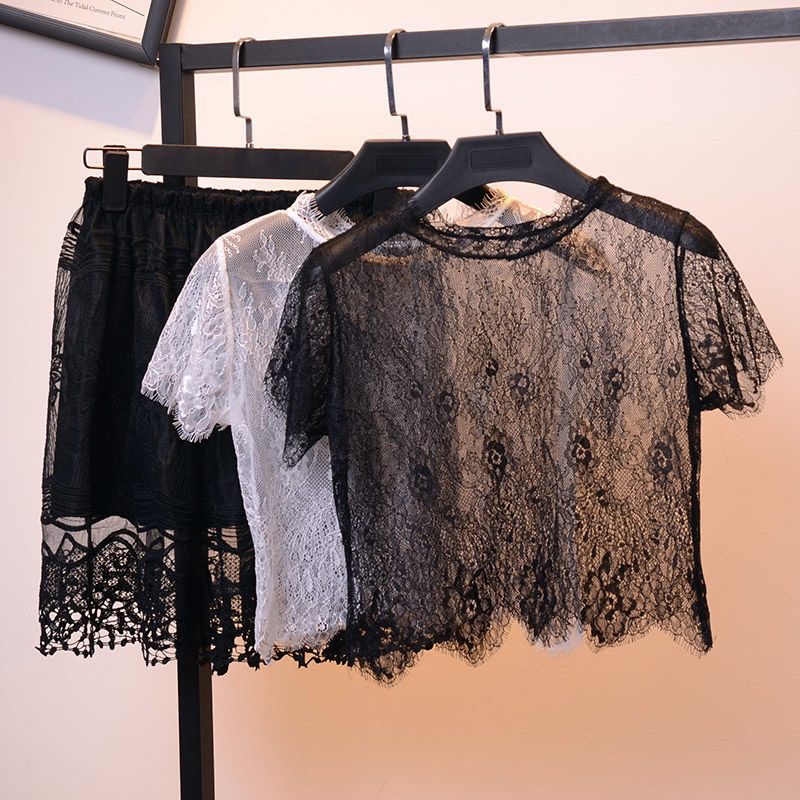 Half-Length Lace Mesh Undershirt for Women, Short Style, New Autumn Low-Neck Short-Sleeve Top Paired with a Slip Dress, Inner Wear with a Half-Length Hollow-Out Blouse Half-Length Lace Mesh Undershirt for Women, Short Style, New Autumn Low-Neck Short-Sleeve Top Paired with a Slip Dress, Inner Wear with a Half-Length Hollow-Out Blouse